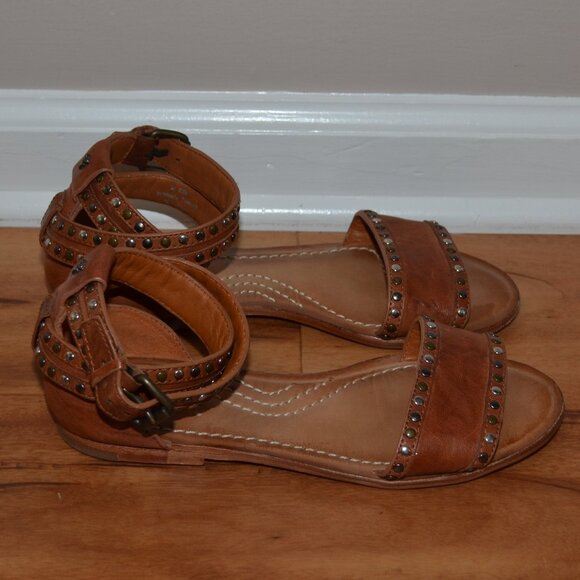 Trask brown leather Studded Ankle strap Gladiator buckle Boho Sandals, sz 7.5M - Picture 3 of 11